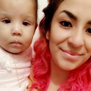 Meet your Posher, Ramona